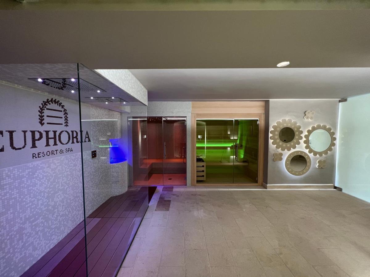 Euphoria Resort Ольджиата Экстерьер фото